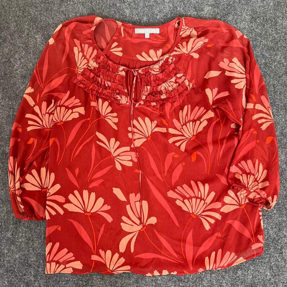 Daniel Rainn Red Floral Ruffle Neck Blouse 3/4 Sleeve Chiffon Top M D24502PY1